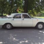 Від ГАЗ 1996 року до Mercedes за 2,5 млн: який автопарк має Чернівецька ОВА та скільки витрачає на його утримання