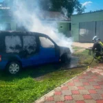 У Мамаївцях на Буковині повністю згорів автомобіль Peugeot Partner