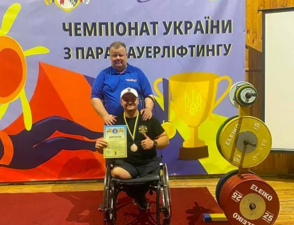 Ветеран з Буковини виборов «бронзу» чемпіонату України з парапауерліфтингу в Дніпрі