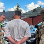 Буковинцю оголосили підозру за організацію незаконного переправлення чоловіків до Румунії