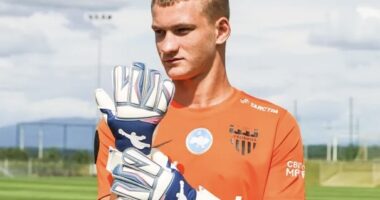 «Буковина» підписала контракт із 16-річним воротарем Артемом Мацюком