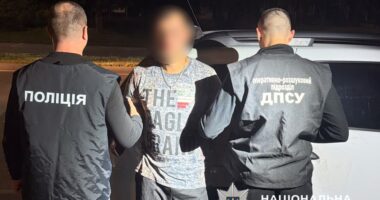 У Чернівцях викрили схему незаконного переправлення військовозобов’язаних через кордон за 11 тисяч доларів
