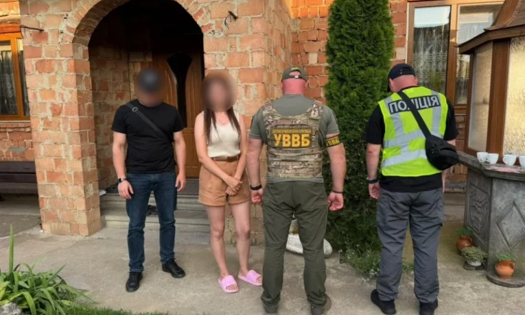 На Буковині викрили канал переправлення ухилянтів до Румунії: серед підозрюваних троє військових
