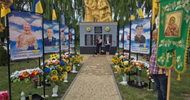 На Буковині відкрили вулицю на честь Героя України Миколи Дупешка