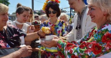 У центрі Чернівців під час Петрівського ярмарку перекриватимуть рух транспорту