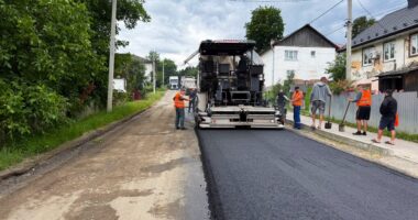 На Буковині ремонтують дорогу Усть-Путила – Мариничі