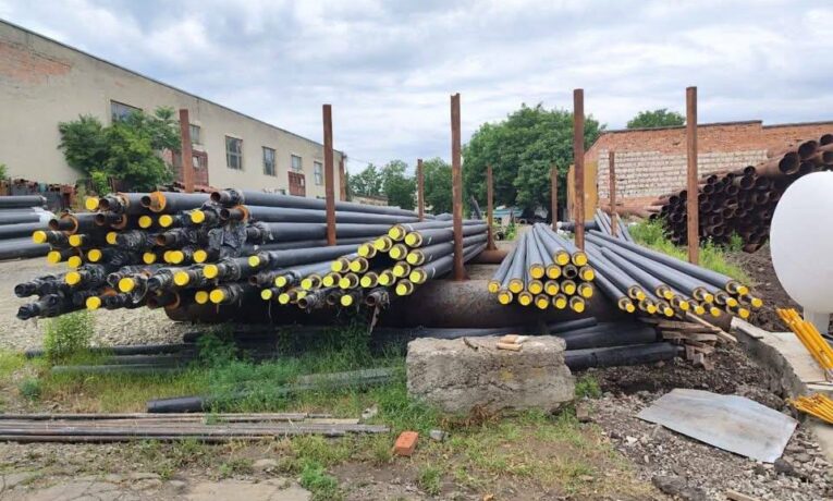 У Чернівцях замінять ще 750 метрів тепломереж до початку опалювального сезону