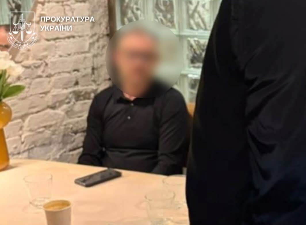 Посадовця Держпродспоживслужби на Буковині судитимуть за вимагання 700 євро хабаря у власниці ветклініки