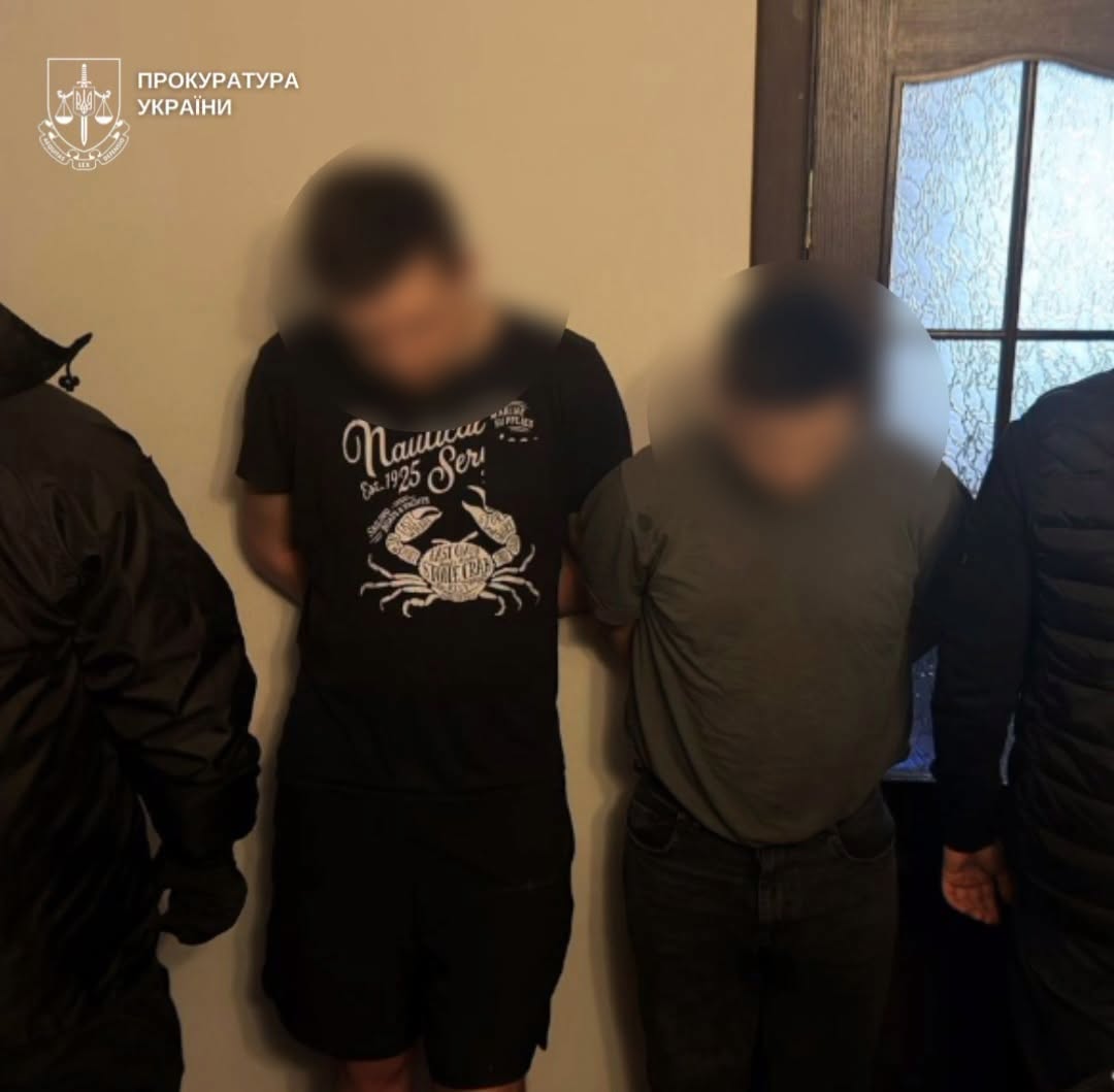 На Буковині судитимуть групу, яка за 1500 доларів допомагала складати іспити на водійські права