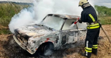На Буковині за добу загорілися два автомобілі
