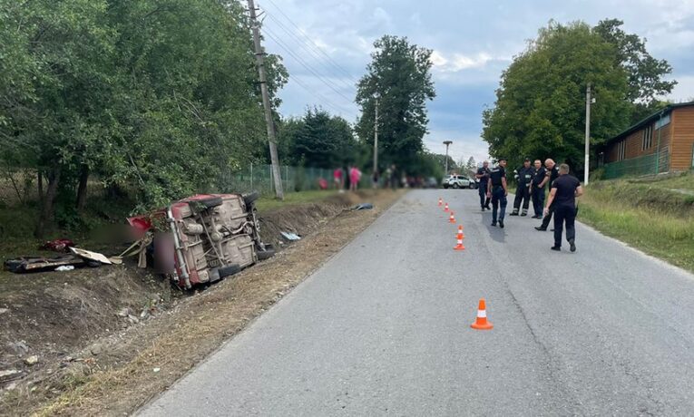 ДТП у Рукшині на Буковині: загинув 37-річний водій ВАЗ