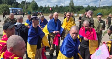 Троє воїнів із Буковини повернулися з російського полону