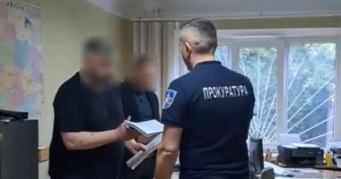 У Чернівцях чотирьох підозрюваних у торгівлі органами взяли під варту: застава — 1,5 млн грн