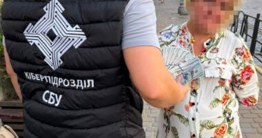 У Чернівцях працівницю дитсадка підозрюють в оформленні інвалідності за $10 тисяч