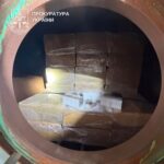 На Буковині викрили контрабанду сигарет на понад 4,4 млн грн: тютюн сховали в газовій цистерні