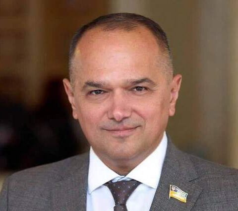Нардеп від Буковини Валерій Божик отримав 528 тисяч гривень компенсації за невикористану відпустку