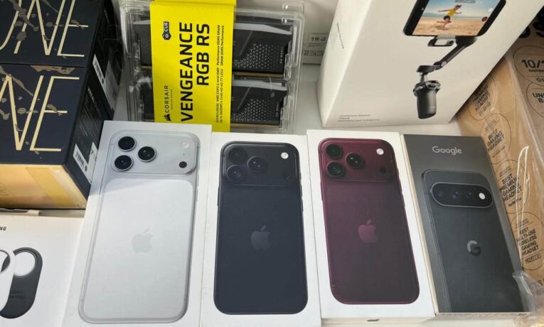На Буковині митники виявили контрабанду iPhone, DJI та Nintendo на понад 1,6 млн грн