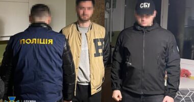 СБУ викрила пастора, який за 7500 євро переправляв чоловіків через кордон на Буковині