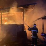 На Буковині за добу сталися п’ять пожеж: горіли будинки, цех та автомобіль