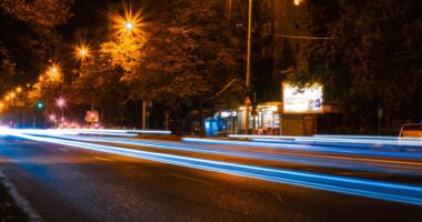У Чернівцях із 15 вересня змінять графік вуличного освітлення