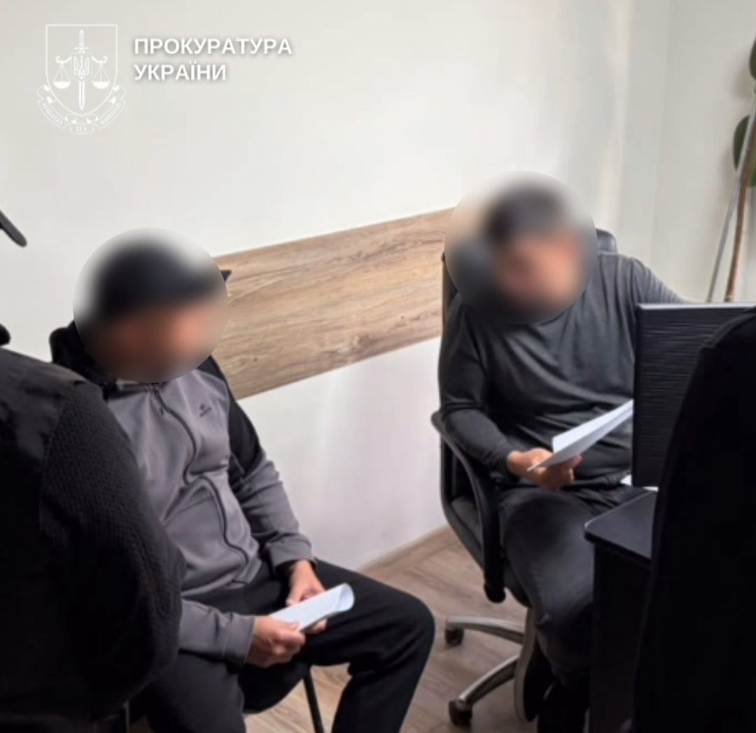 На Буковині ухилянта намагалися переправити до Румунії у пластиковій діжці