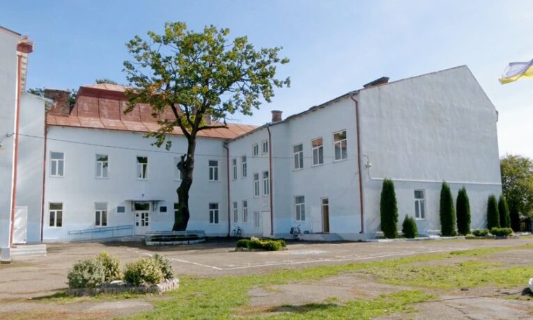 У Вашківцях планують встановити сонячну станцію в майбутньому академічному ліцеї